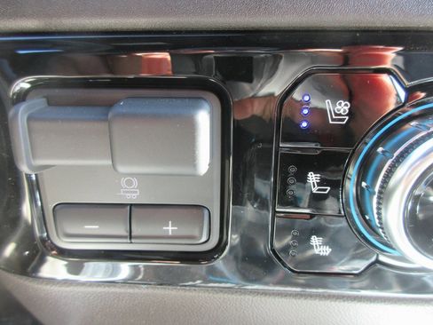 New 2026 GMC Sierra 1500 SLT w/ SLT Premium Package image 20