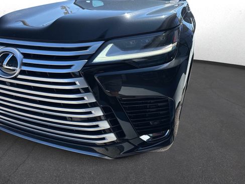 New 2026 Lexus LX 700h Luxury AWD/4WD image 9