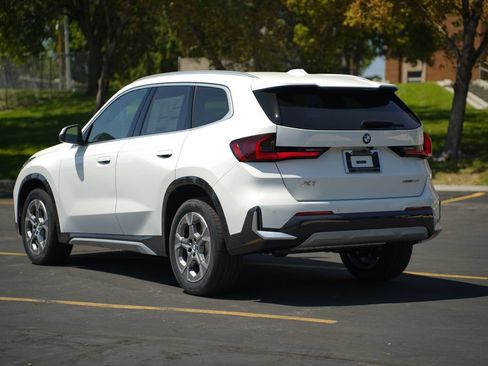 New 2026 BMW X1 xDrive28i w/ Convenience Package AWD/4WD image 3