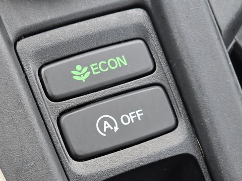 Certified 2023 Honda Accord EX image 9