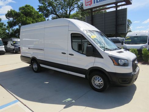 Used 2023 Ford Transit 250 148 High Roof Extended AWD image 22