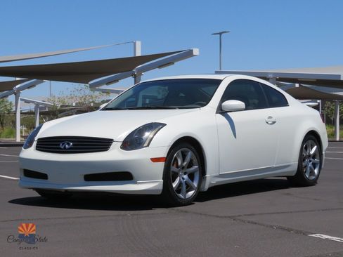 Used 2004 INFINITI G35 Coupe w/ Premium Pkg RWD image 8