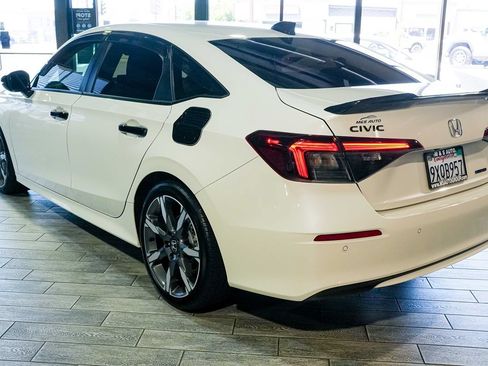 Used 2026 Honda Civic Sport Touring image 6