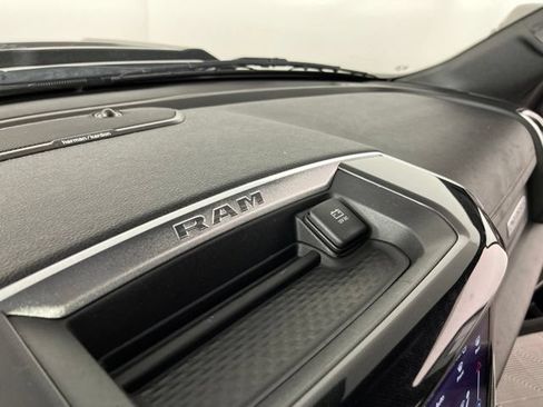 Used 2021 RAM 1500 Laramie AWD/4WD image 33