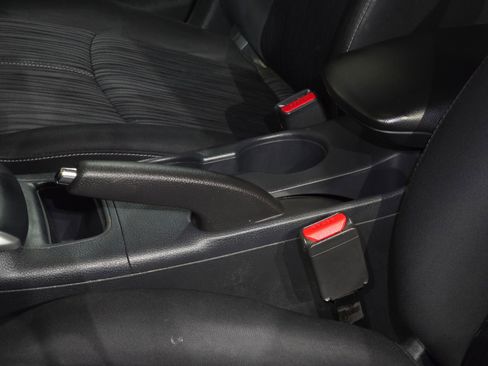 Used 2017 Nissan Sentra SV w/ Style Package image 34