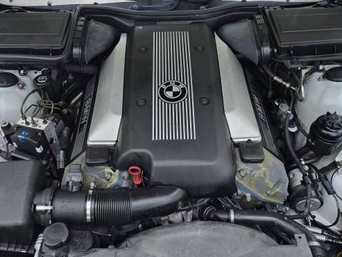 Used 2003 BMW 540i Sedan RWD image 34