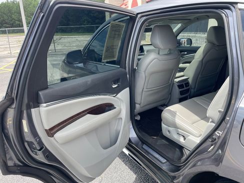 Used 2017 Acura MDX SH-AWD w/ Technology Package image 15
