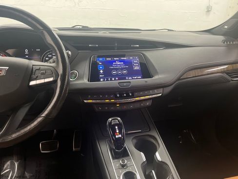 Used 2020 Cadillac XT4 Sport image 20