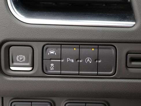 Used 2024 Chevrolet Tahoe RST image 29