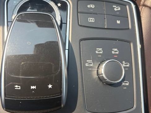 Used 2019 Mercedes-Benz GLS 450 4MATIC image 13