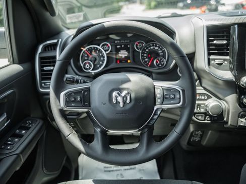 New 2026 RAM 1500 Big Horn AWD/4WD image 34