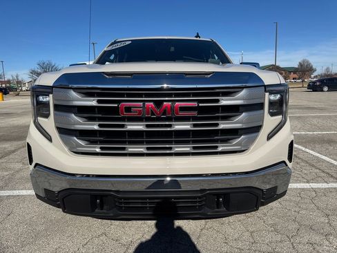 New 2026 GMC Sierra 1500 SLE w/ Preferred Package image 10