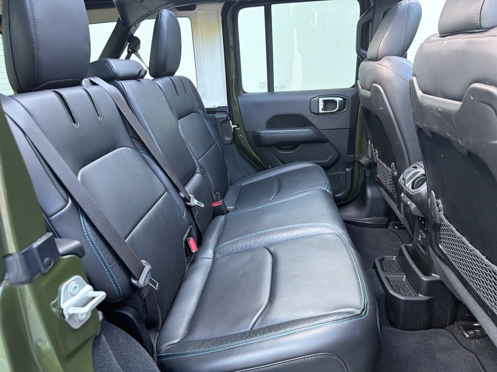 Used 2024 Jeep Wrangler High Altitude AWD/4WD image 31