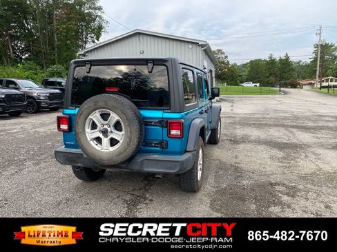 Used 2019 Jeep Wrangler Unlimited Sport S AWD/4WD image 5