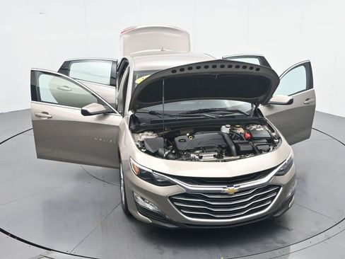 Used 2023 Chevrolet Malibu LT image 32