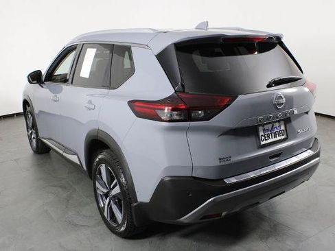 Certified 2023 Nissan Rogue SL w/ SL Premium Package AWD/4WD image 16