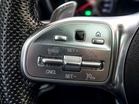 Used 2022 Mercedes-Benz GLC 43 AMG 4MATIC image 16