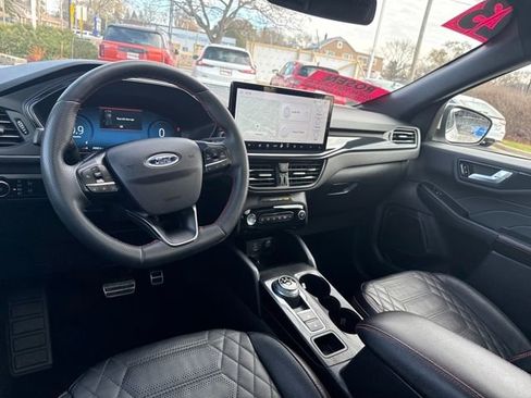 Used 2023 Ford Escape ST-Line Elite w/ Premium Technology Package image 24