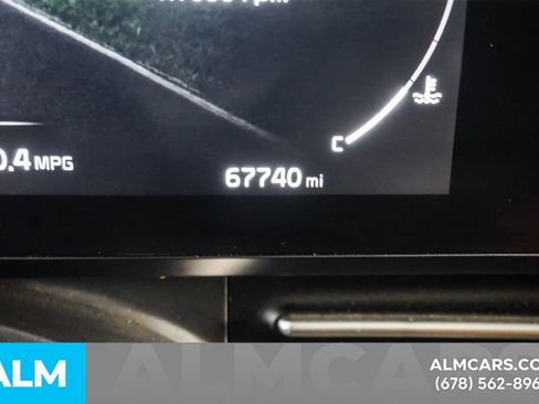 Used 2022 Kia Carnival SX Prestige FWD image 59