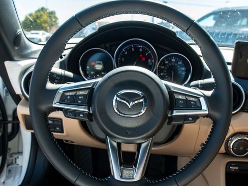 New 2026 MAZDA MX-5 Miata RF Grand Touring w/ Weather Package RWD image 10