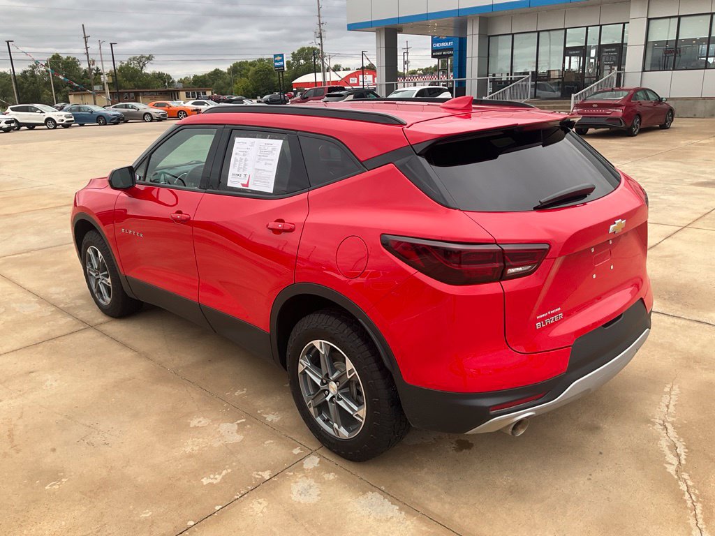 Used 2023 Chevrolet Blazer LT w/ Convenience Package FWD image 35