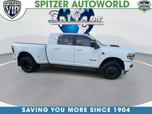 Used 2023 RAM 3500 Laramie w/ Night Edition AWD/4WD image 10
