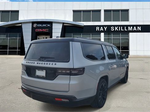 Used 2024 Jeep Grand Wagoneer L Series II w/ Quick Order Packagew 28T image 4