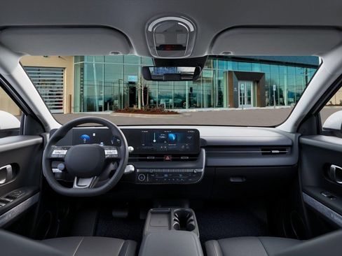 New 2026 Hyundai Ioniq 5 SEL image 11