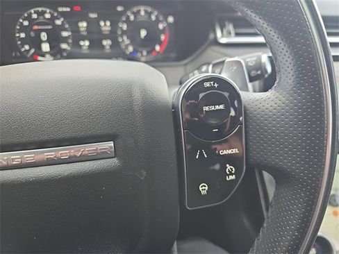 Certified 2020 Land Rover Range Rover Velar R-Dynamic S image 21