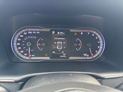 Used 2023 Hyundai Tucson SE image 16