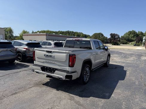 Used 2026 GMC Sierra 1500 Denali Ultimate AWD/4WD image 6