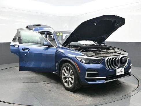 Used 2023 BMW X5 xDrive40i w/ Premium Package image 43
