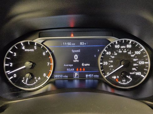 Used 2025 Nissan Altima 2.5 SV FWD image 23