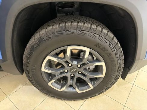 Used 2026 Chevrolet Equinox ACTIV w/ Convenience Package III FWD image 28