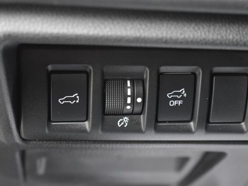 Used 2020 Subaru Outback Onyx Edition XT w/ Popular Package #2 AWD/4WD image 25