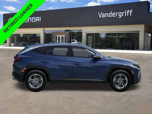 New 2026 Hyundai Tucson SE image 8