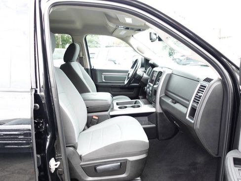 Used 2023 RAM 1500 Classic SLT w/ Electronics Convenience Group image 32