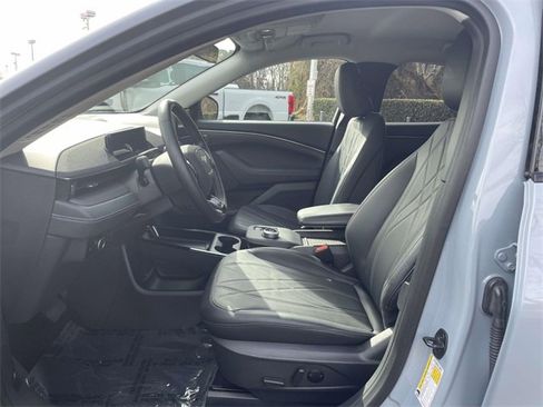 Used 2024 Ford Mustang Mach-E Select image 10