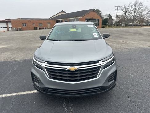 Certified 2024 Chevrolet Equinox LS image 3