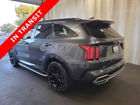 Used 2021 Kia Sorento SX FWD image 5