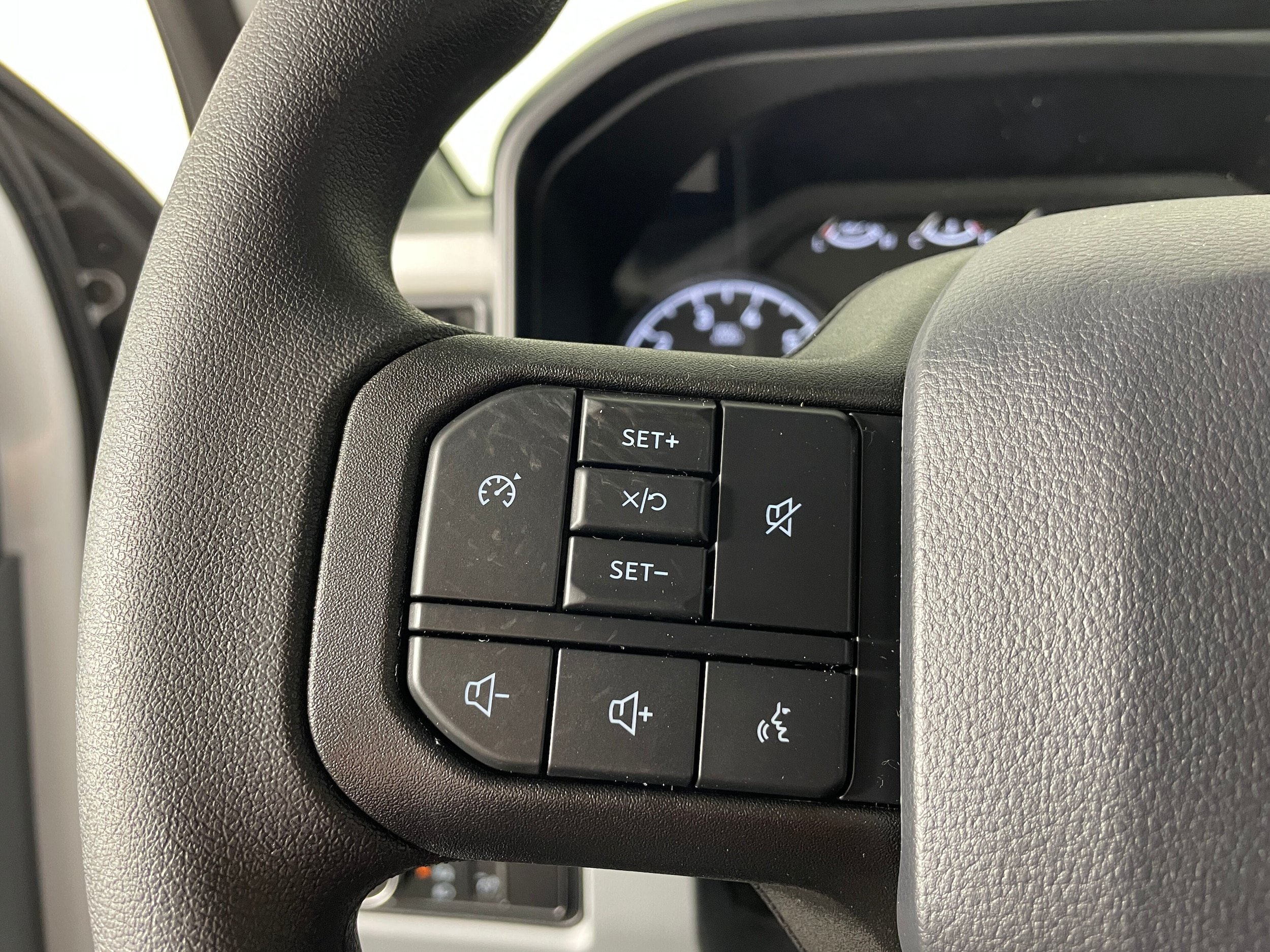New 2027 Ford F250 XLT w/ FX4 Off-Road Package AWD/4WD image 8