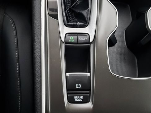 Used 2018 Honda Accord Sport image 22