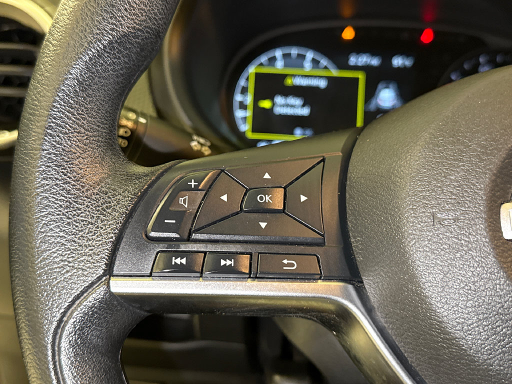 Used 2024 Nissan Kicks SV FWD image 28
