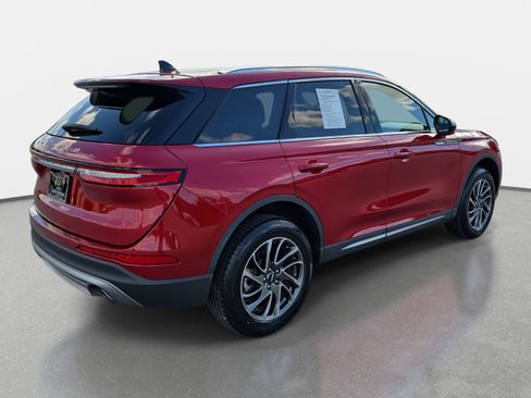 Certified 2022 Lincoln Corsair AWD w/ Equipment Group 101A image 5