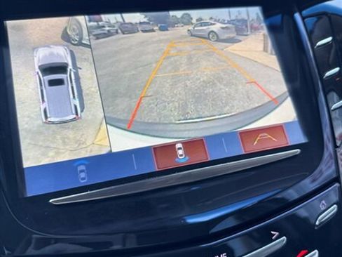 Used 2018 Cadillac Escalade Premium Luxury image 21