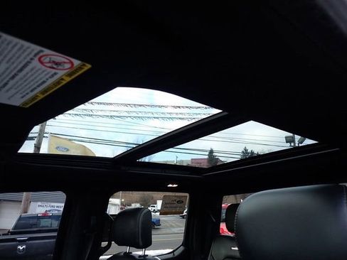 Certified 2022 Ford F350 Platinum w/ FX4 Off-Road Package image 24