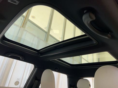 New 2026 MINI Cooper 2-Door Hardtop FWD image 15