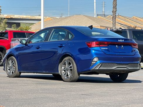 Used 2024 Kia Forte LXS image 3