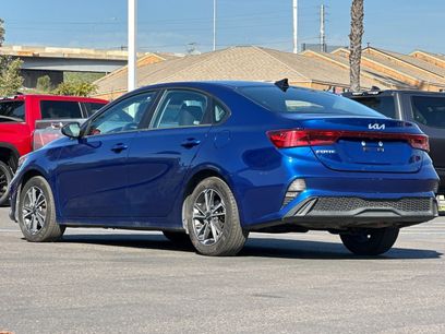 Used 2024 Kia Forte LXS