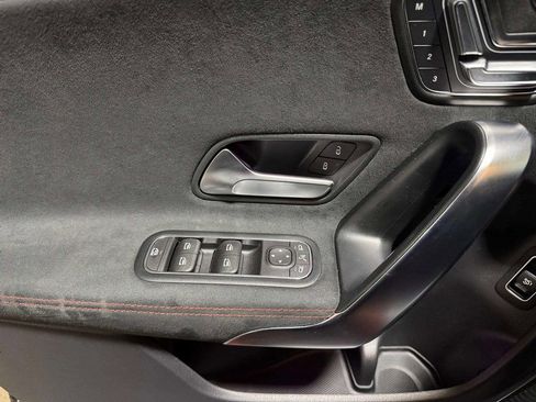 Used 2025 Mercedes-Benz CLA 45 AMG 4MATIC image 8